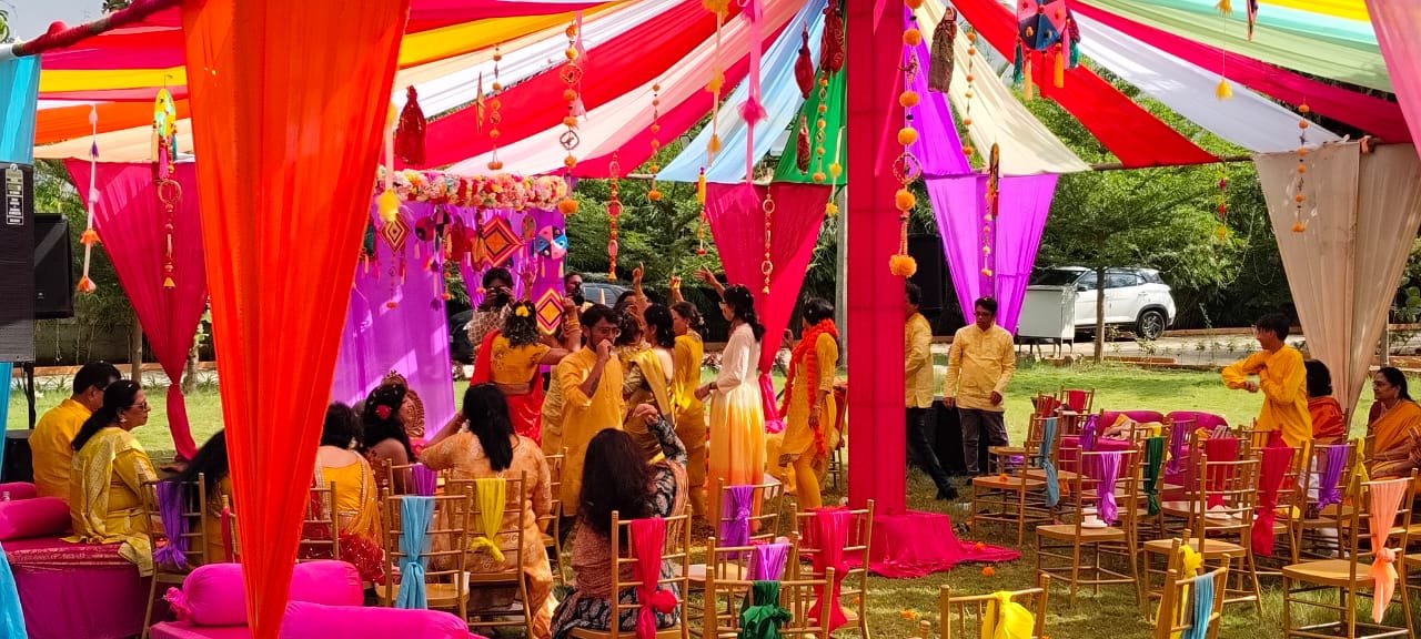 Outdoor celebration on the resort lawn
